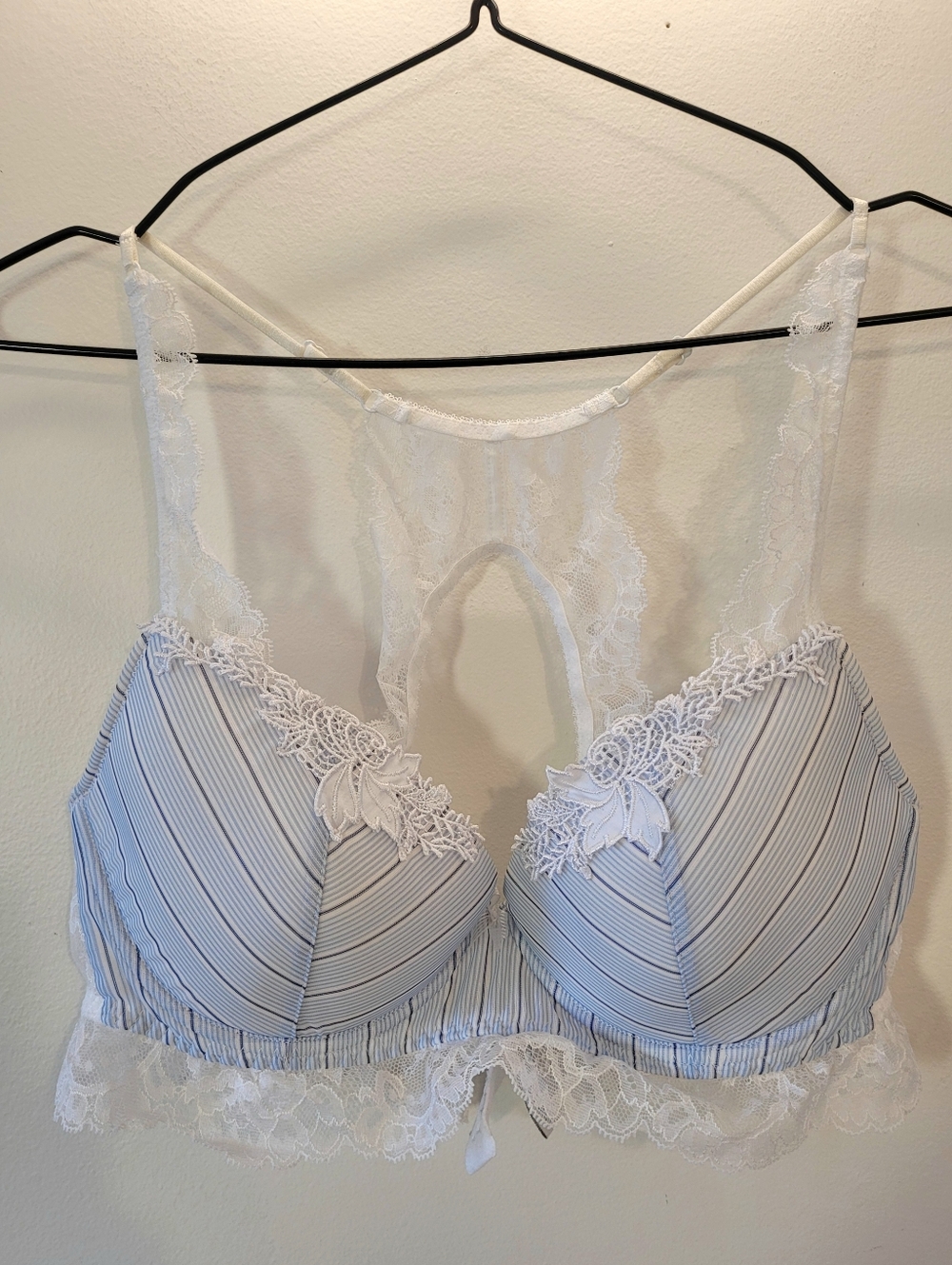 Lise Charmel Nautical Dandy Blue And White Striped Bra - Size 32 D